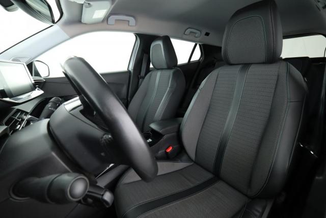Peugeot 2008 image 4