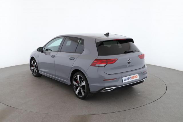 Volkswagen Golf image 6