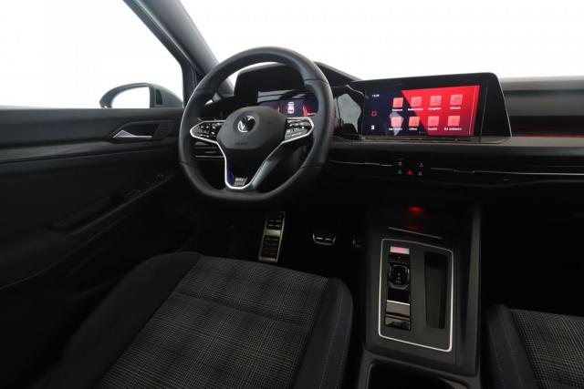 Volkswagen Golf image 7