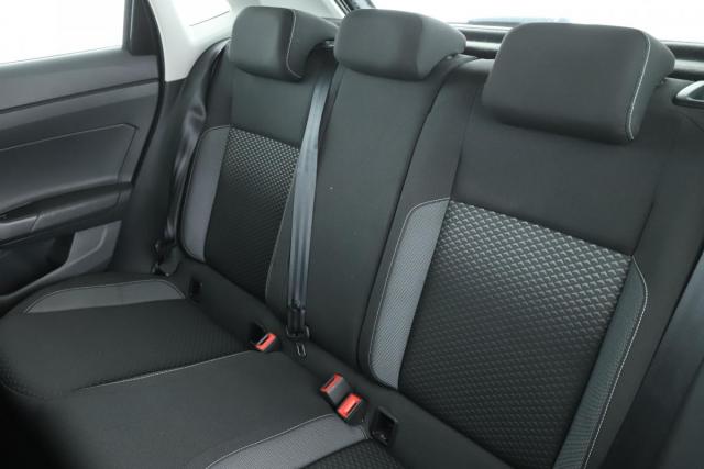Volkswagen Polo image 3