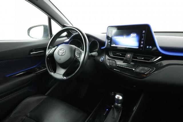 Toyota C-Hr image 3