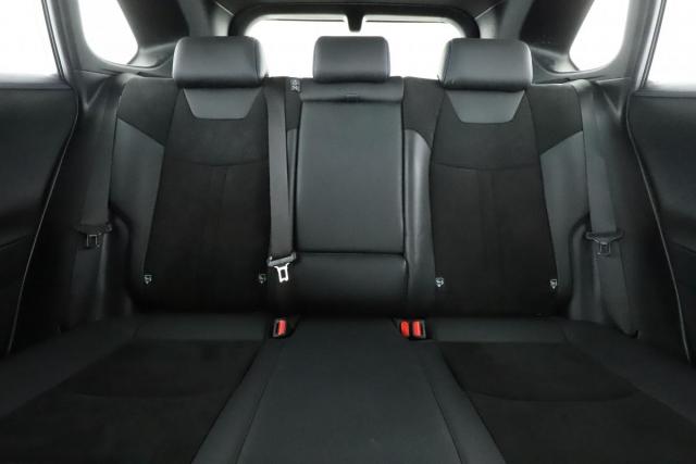Toyota Rav4 image 6