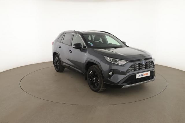 Toyota Rav4 image 9