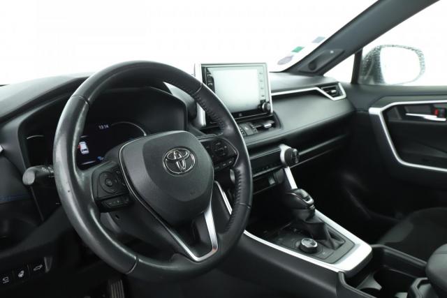 Toyota Rav4 image 5