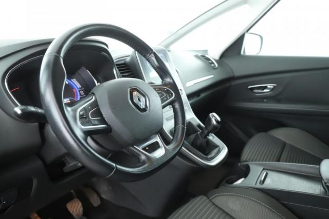 Renault Grand Scénic image 1