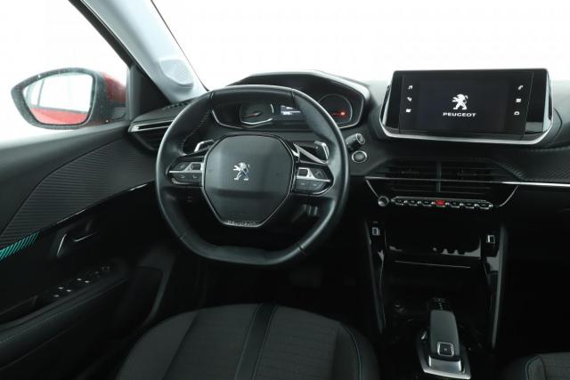 Peugeot 208 image 3