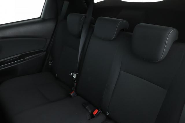 Toyota Yaris image 7