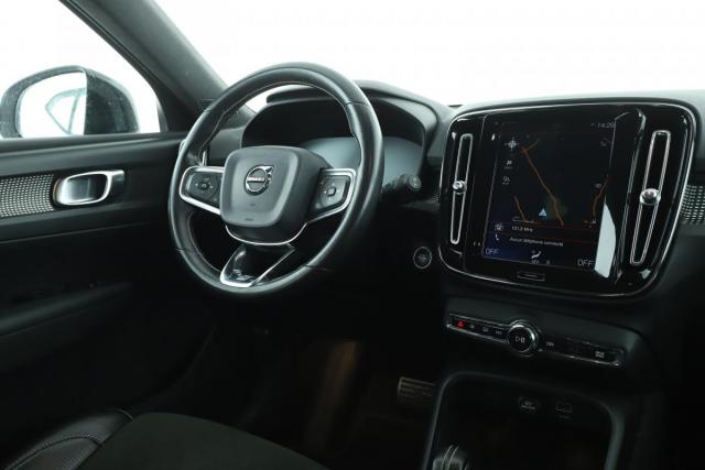 Volvo Xc40 image 4
