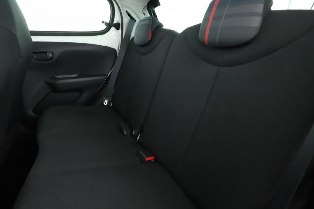 Peugeot 108 image 6