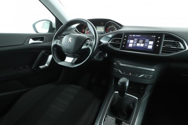 Peugeot 308 image 7