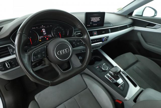 Audi A4 image 2