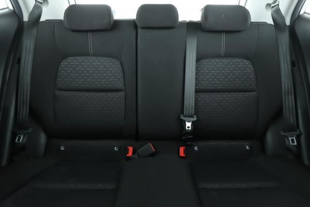 Kia Picanto image 9