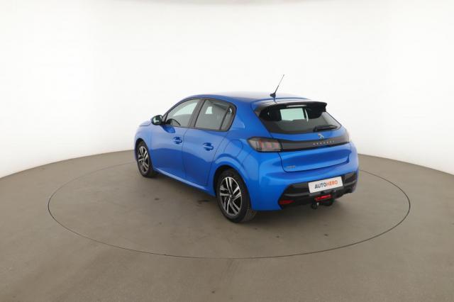 Peugeot 208 image 6