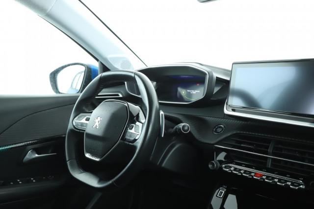 Peugeot 208 image 7