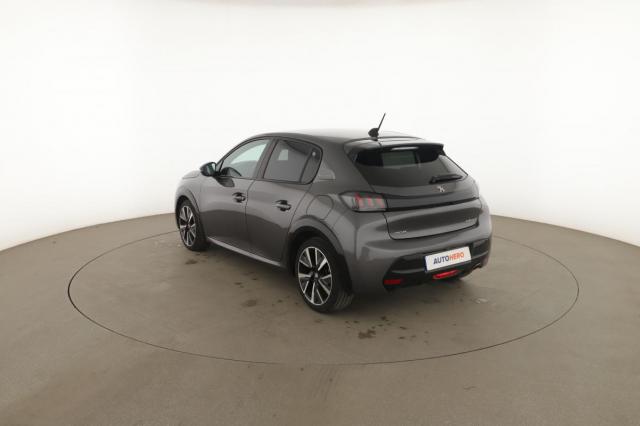 Peugeot 208 image 5