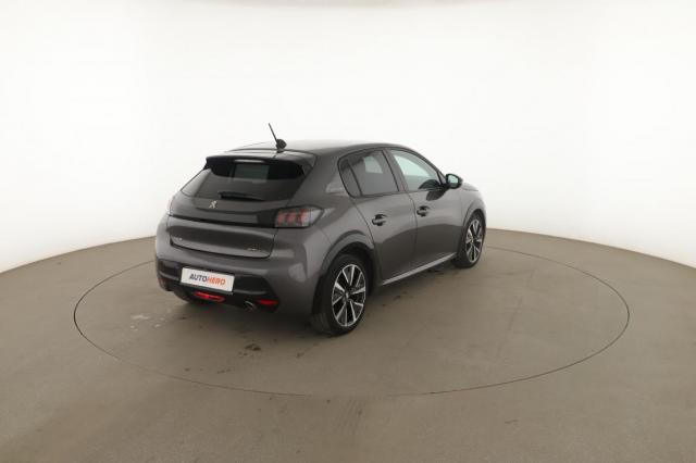 Peugeot 208 image 4