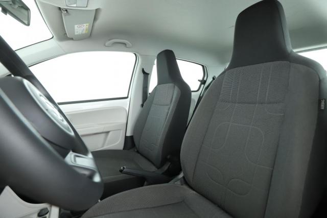 Volkswagen Up! image 4