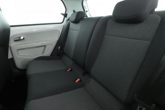 Volkswagen Up! image 1