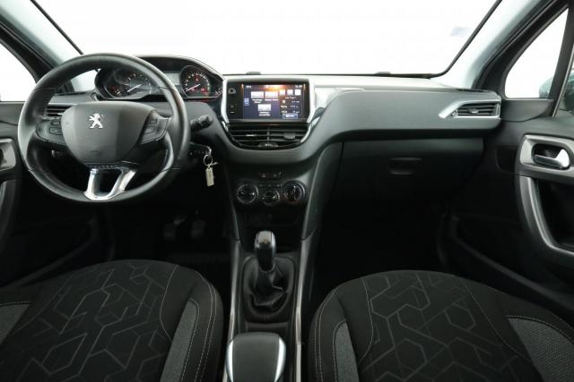 Peugeot 2008 image 4
