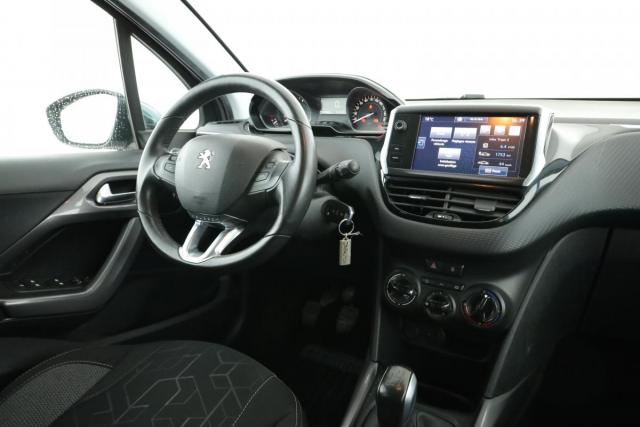 Peugeot 2008 image 5
