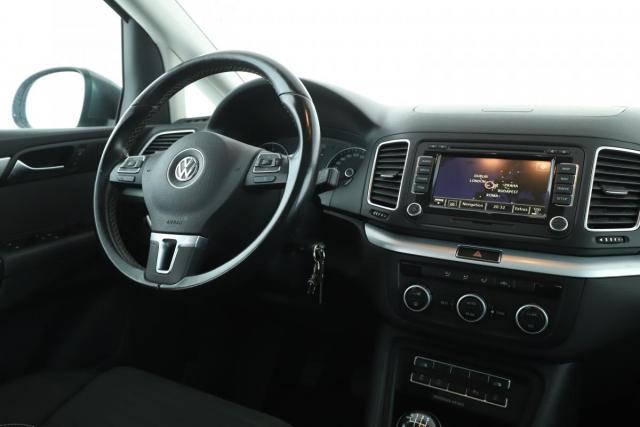 Volkswagen Sharan image 4