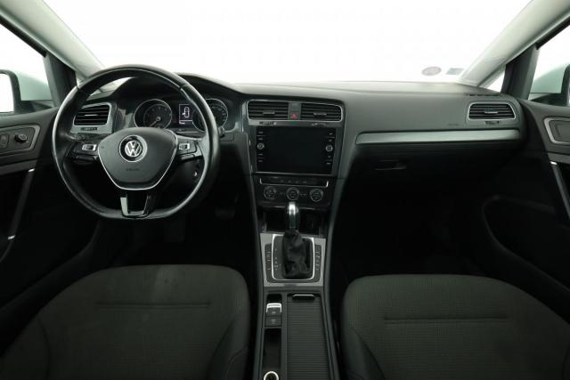 Volkswagen Golf image 5