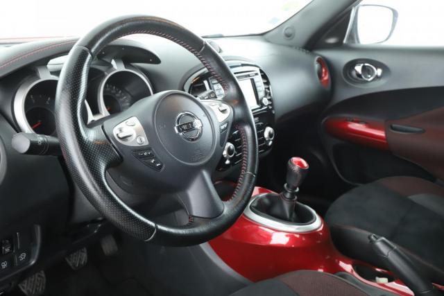 Nissan Juke image 9