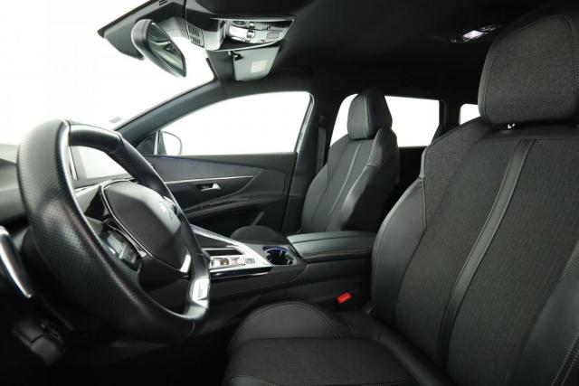 Peugeot 5008 image 9