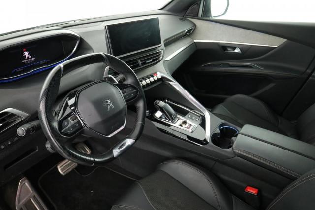 Peugeot 5008 image 8