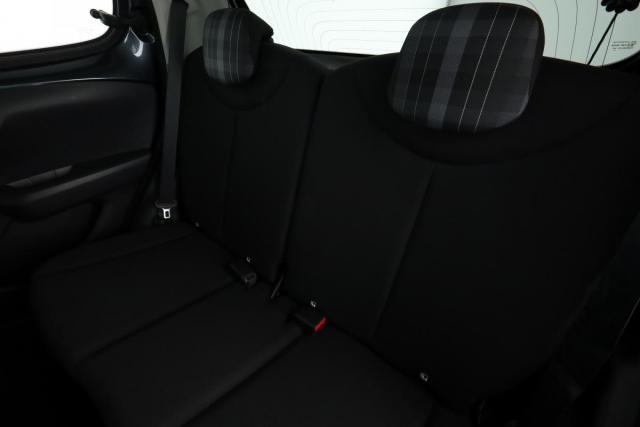 Peugeot 108 image 1