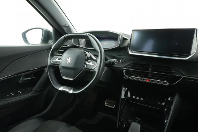 Peugeot 2008 image 3