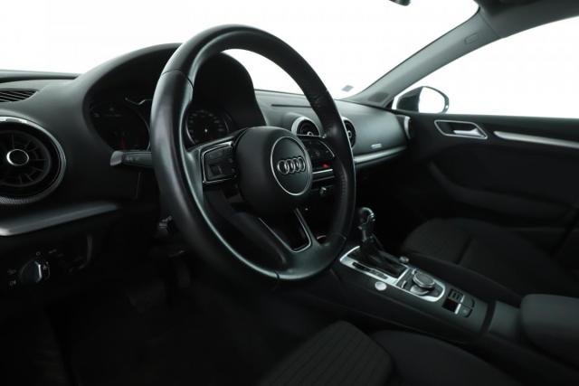 Audi A3 Sportback image 9