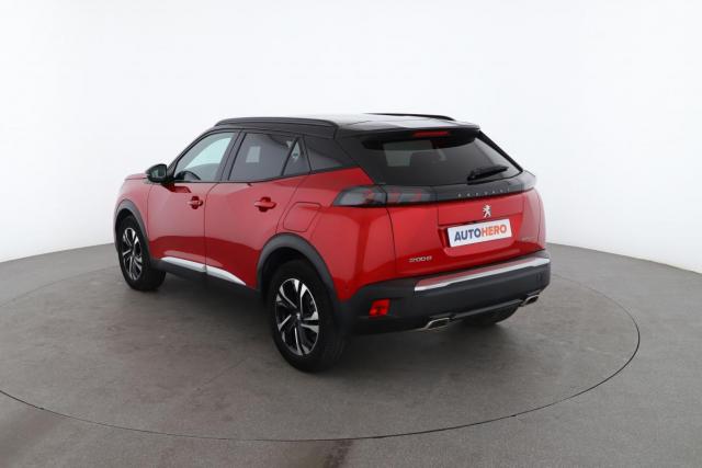 Peugeot 2008 image 2