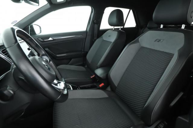 Volkswagen T-Roc image 6