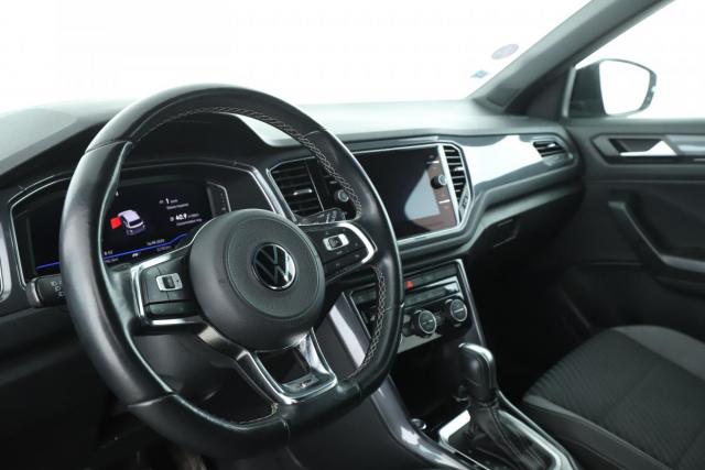 Volkswagen T-Roc image 5