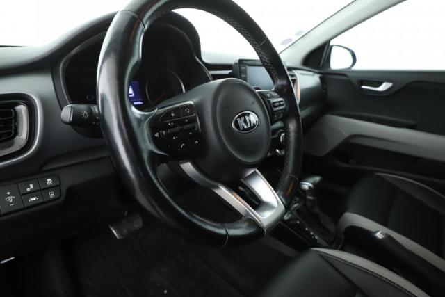 Kia Stonic image 8
