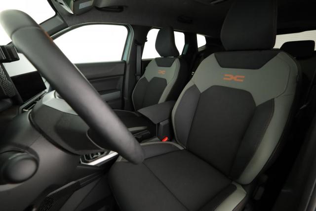 Dacia Duster image 6