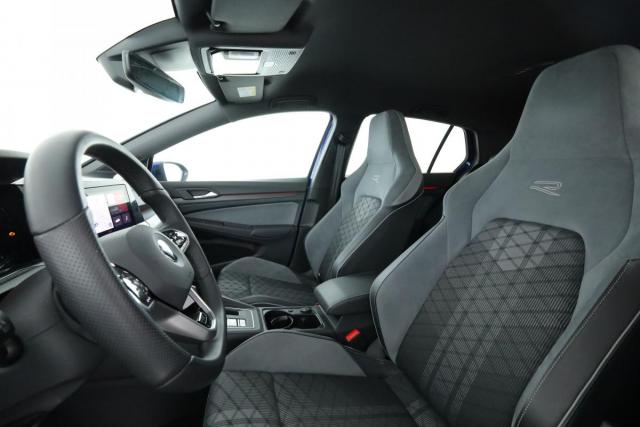 Volkswagen Golf image 8