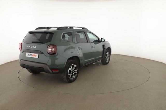 Dacia Duster image 3