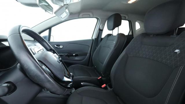 Renault Captur image 6
