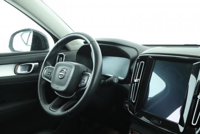 Volvo Xc40 image 4
