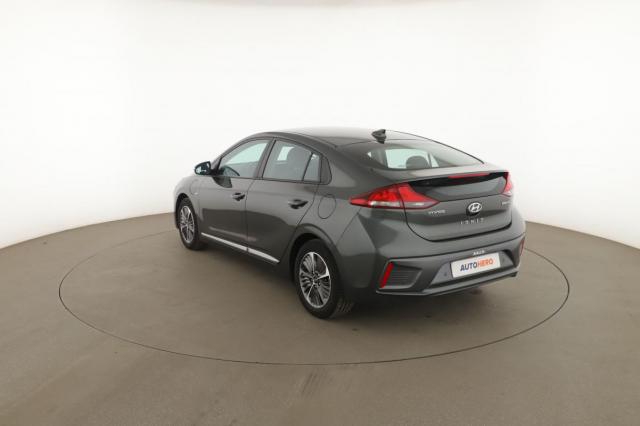 Hyundai Ioniq image 8