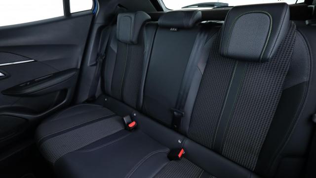 Peugeot 2008 image 6