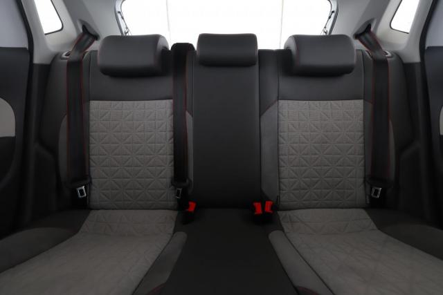 Volkswagen Polo image 8