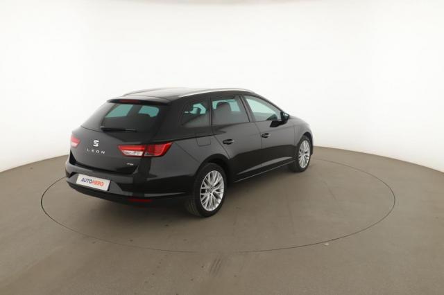 Seat Leon image 8