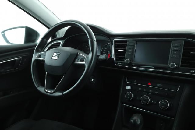Seat Leon image 1