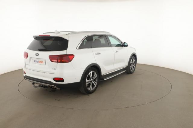 Kia Sorento image 3