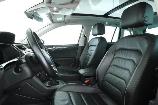 Volkswagen Tiguan image 6