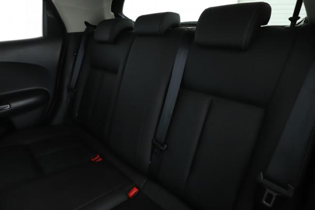 Nissan Juke image 8