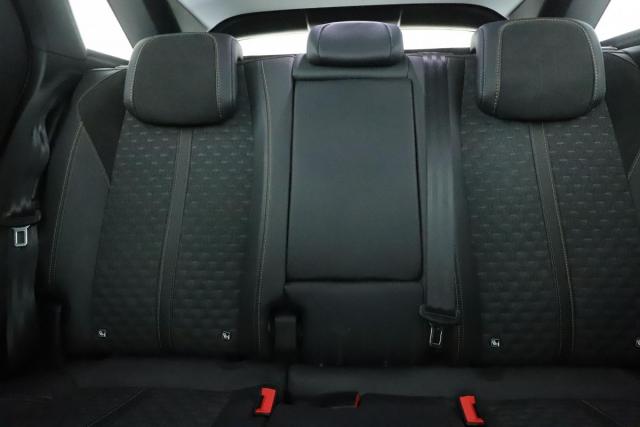Peugeot 3008 image 3